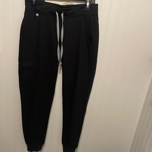 Figs small black Zamora jogger